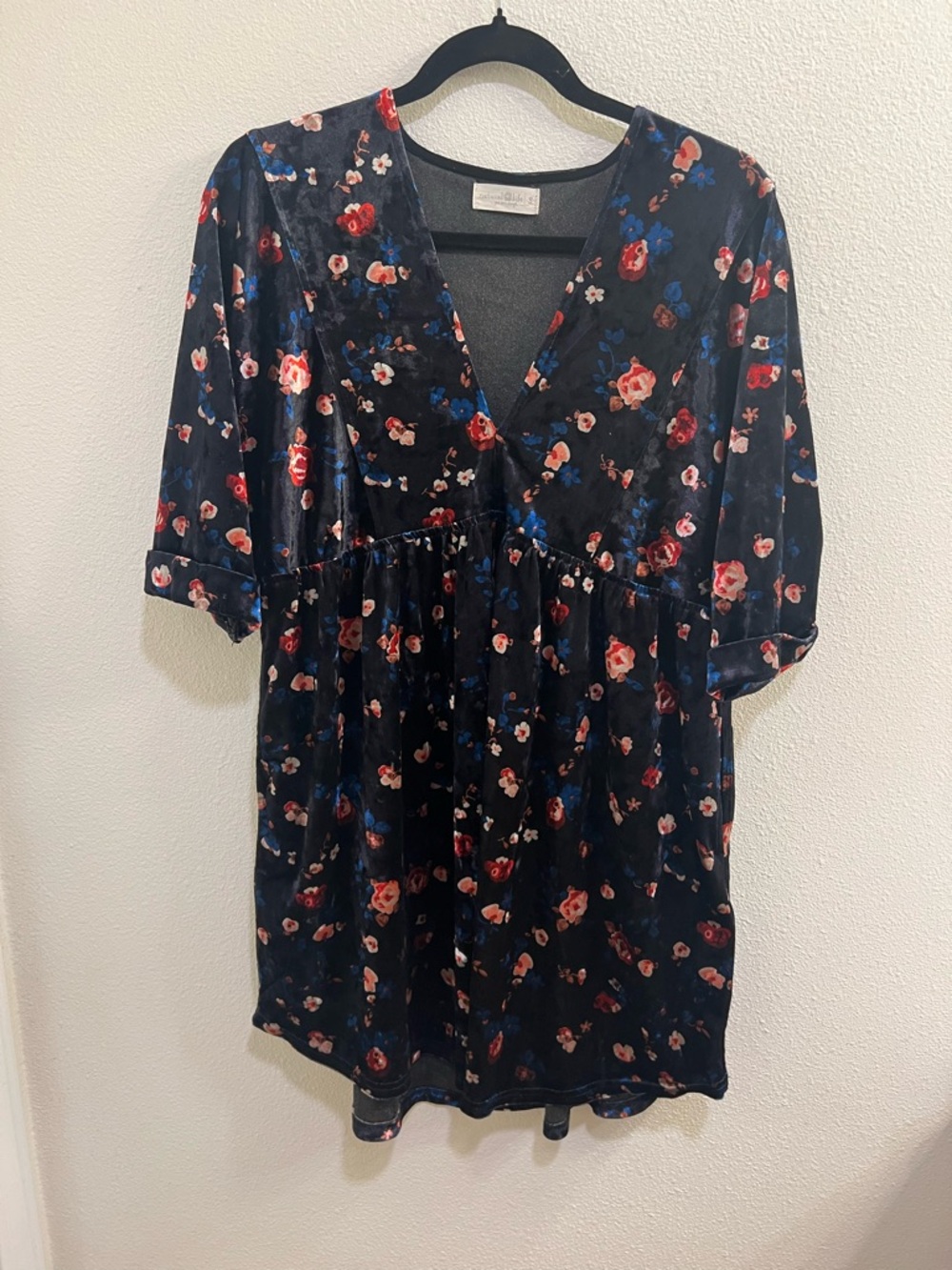 Natural Life Stella Floral Velvet Dress